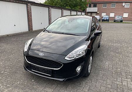 Ford Fiesta 1,0 EcoBoost 74kW Cool & Connect, Carplay