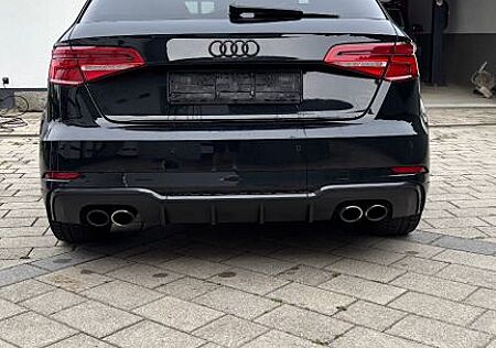 Audi S3 TFSI S tronic quattro Sportback