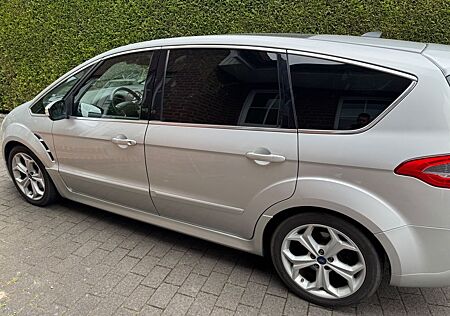 Ford S-Max 2,0 TDCi 120kW DPF Titanium S