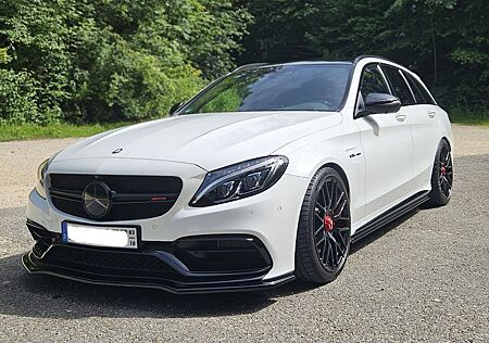 Mercedes-Benz C 63 AMG AMG C63 S T | V8 ohne OPF | Performance Sitze