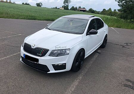 Skoda Octavia 2.0 TSI Green tec RS 230 RS