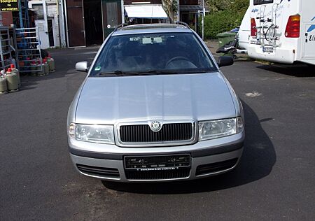 Skoda Octavia 1.9 TDI 74kW Tour Combi Tour