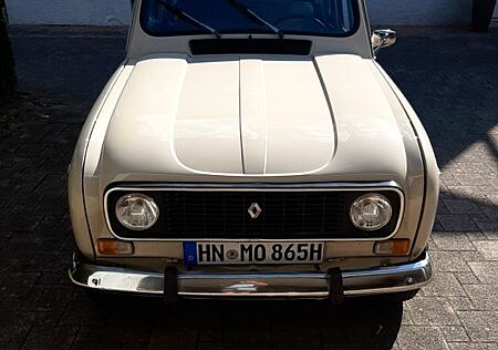 Renault R 4