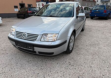 VW Bora Volkswagen 2.0 Comfortline