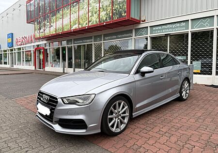 Audi A3 2.0 TFSI S tronic quattro sport sport