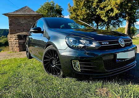 VW Golf Volkswagen 2.0 TDI GTD GTD
