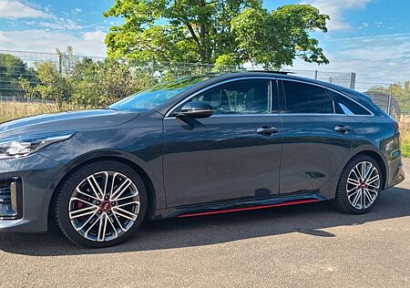 Kia Pro_ceed ProCeed GT 1.6 T-GDI DCT