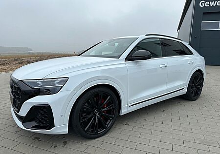 Audi SQ8 TFSI quattro tiptronic+AHK+B&O+PANO+STH+HUD