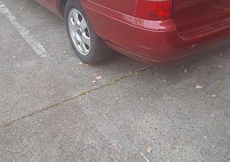 Ford Mondeo gebraucht kaufen Ford Mondeo 1.8, Kombi, 125000, HU neu, 10/27