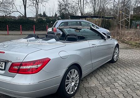 Mercedes-Benz E 350 Cabriolet CDI BlueEFF. AVANTGARDE AVAN...