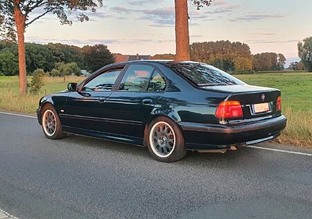 BMW 535i 245PS LPG