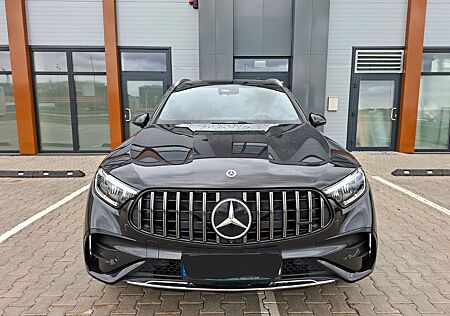 Mercedes-Benz GLC 300 4MATIC AMG