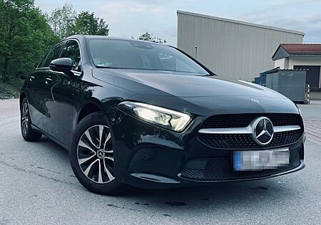 Mercedes-Benz A 200 -