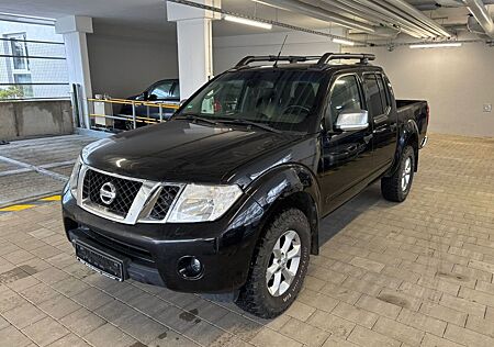 Nissan Navara Pickup Double Cab LE 4X4