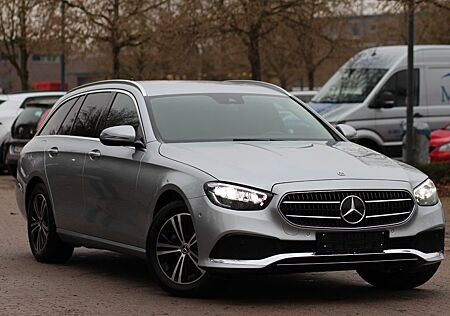 Mercedes-Benz E 220 *LED*PDC*KAMERA*NAVI*SITZH.*24.tkm!*