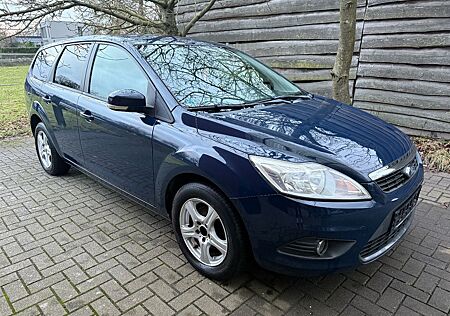 Ford Focus 1.6 Benzin