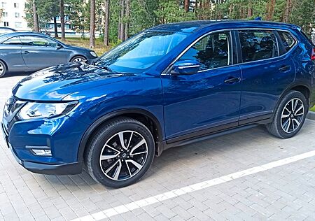 Nissan X-Trail (ROGUE)