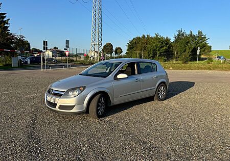 Opel Astra 1.6 Twinport -