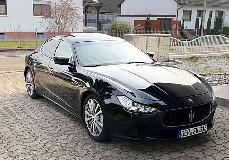 Maserati Ghibli V6 Carbon/Kamera/SHD/Sportpakt/TÜV NEU