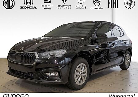 Skoda Fabia SELECTION+AT+SHZ+LRH+R-KAM+PDC+APPLE+