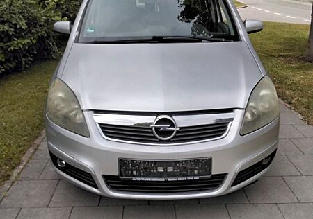 Opel Zafira B Edition 7 SITZER