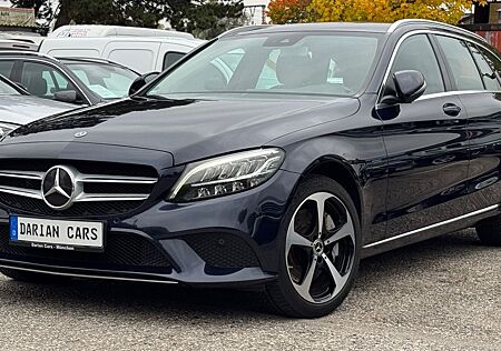 Mercedes-Benz C 300 de Navi Kamera LED Distronic Avantgarde