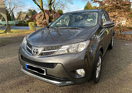 Toyota RAV 4 2,0-l 4x4 Automatik,Standheizung u.v.m