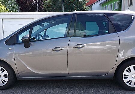 Opel Meriva 1.4 ecoFLEX Edition wg. Todesfall zu verk