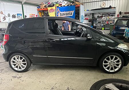 Mercedes-Benz A 170 AVANTGARDE Avantgarde