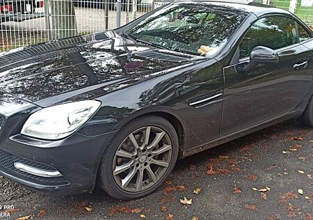 Mercedes-Benz SLK 200 -
