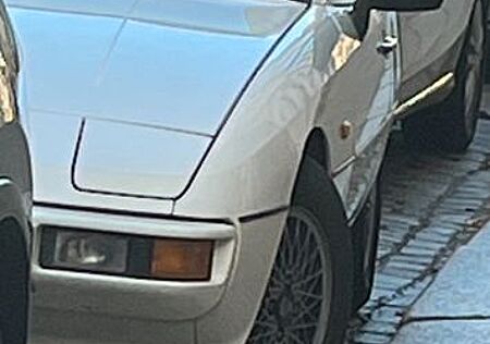 Porsche 924