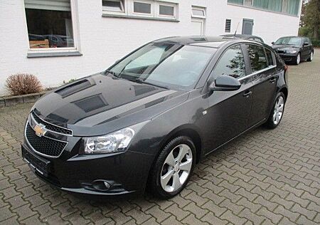 Chevrolet Cruze gebraucht kaufen Chevrolet Cruze Hatchback LTZ Klima SHZ Allw neu HU 9/27