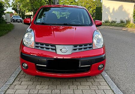 Nissan Note 1.6 Automatik