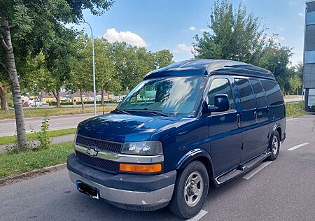 Chevrolet Express Explorer Van Company