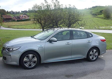 Kia Optima 2.0 GDI Plug-in Hybrid Spirit Autom. ...