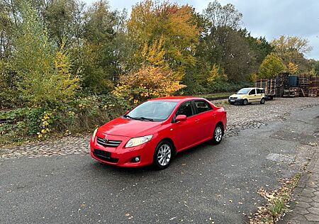 Toyota Corolla 1.6 Automatik