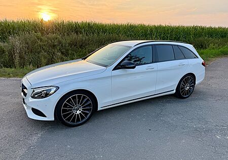 Mercedes-Benz C 180 T AVANTGARDE / AMG OPTIK 19 Zoll AHK