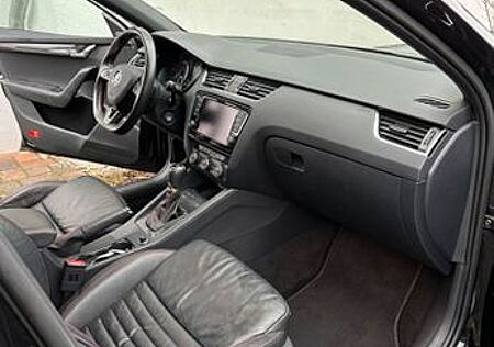 Skoda Octavia 2.0 TDI DSG RS Combi RS