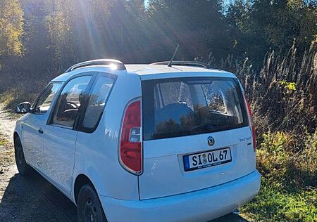 Skoda Roomster 1.4l MPI Family Family