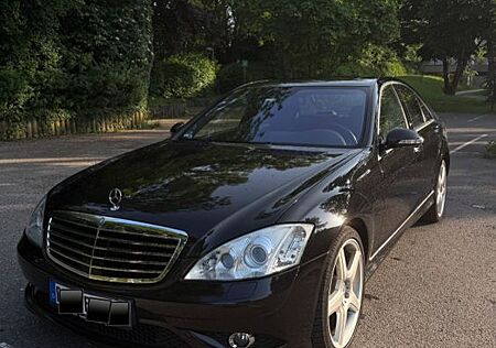 Mercedes-Benz S 500 4MATIC | AMG-Paket | Scheckheft