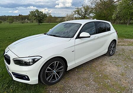 BMW 120i Sport Line A Sport Line