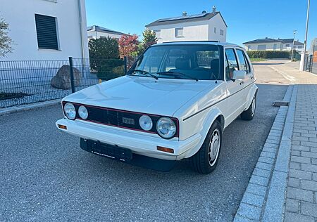 VW Golf Volkswagen GTI Pirelli " sehr guter Zustand - KD neu"