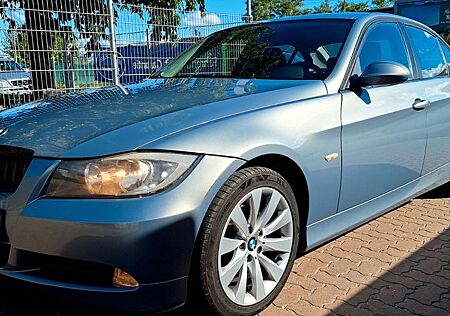 BMW 320i *STEUERKETTE NEU~TÜV NEU*