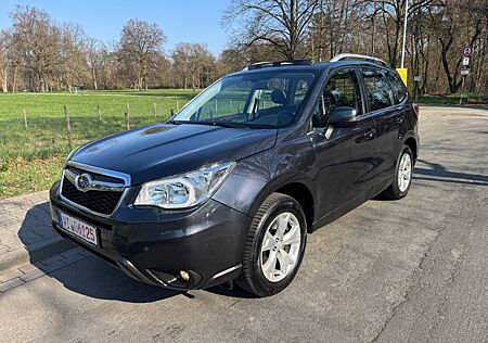 Subaru Forester 2,0 Diesel Premium Edition 35 *VOLL*