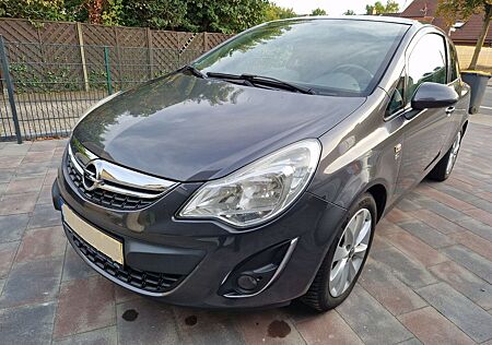 Opel Corsa 1.4 Edition 150 Jahre