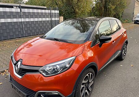 Renault Captur 1.5 Luxe*Kamera*1.Hand*Klimatronic*Euro5*