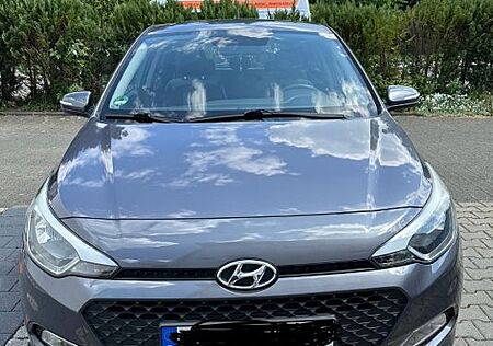 Hyundai i20 1.2 62kW blue Classic Classic