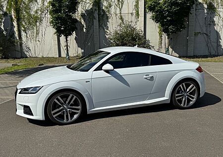 Audi TT Coupe 2.0 TFSI S line quattro Matrix 230PS