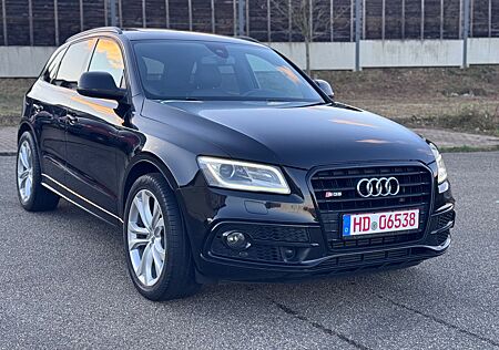 Audi SQ5 3.0 TDI quattro SH. Alcantara Panor. TÜV NEU