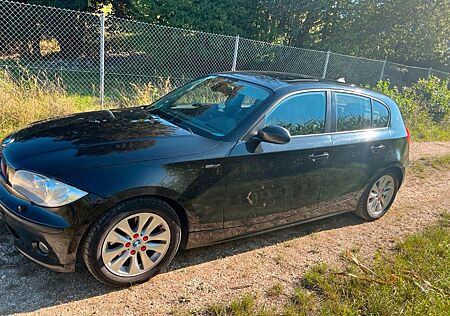 BMW 120i -